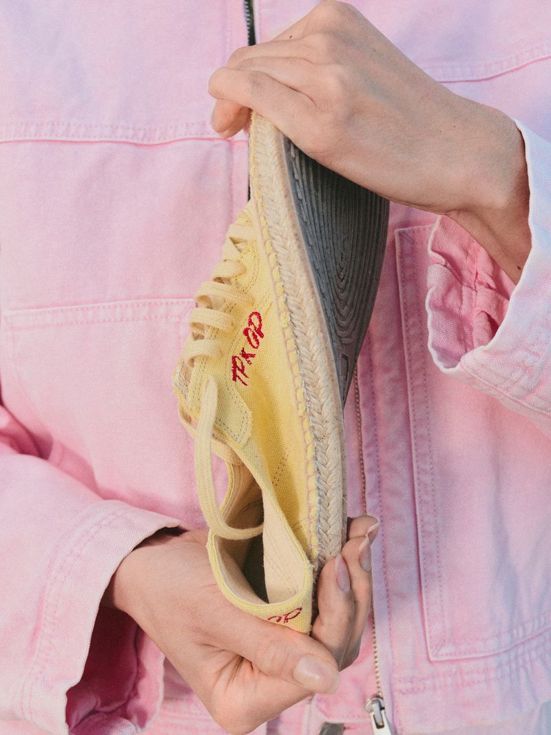Tradició i tècnica es troben en una proposta que introdueix el barefoot. ©Toni Pons