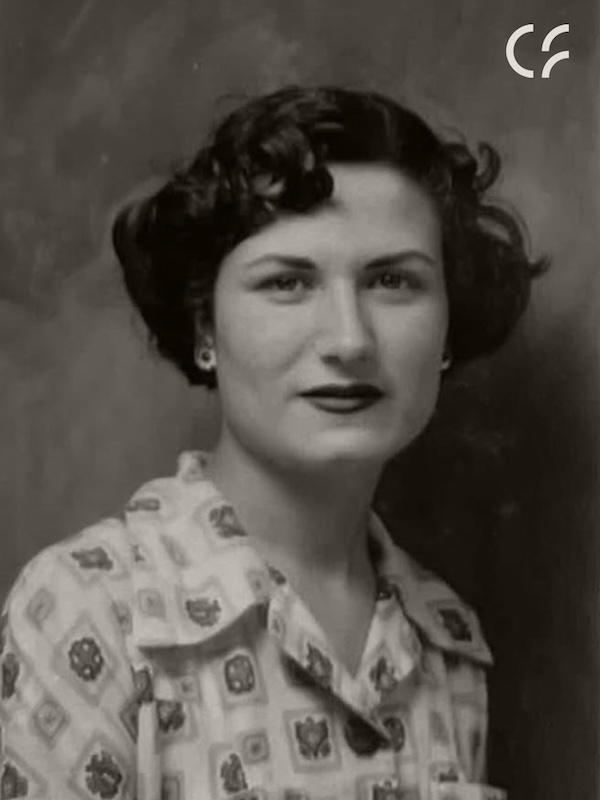 La madre de Óscar Manresa y la figura que da nombre a la Fundación.
